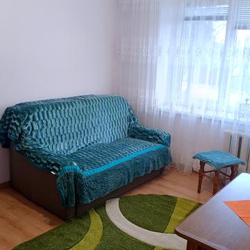 Бережанська вул., 17