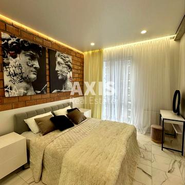 Михайла Максимовича вул. (Онуфрія Трутенка), 26-В