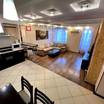 Полярна вул., 8-Е