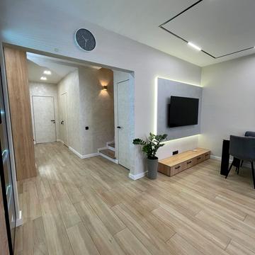 Героїв Крут вул., 6