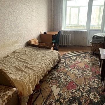 Метробудівників вул., 10