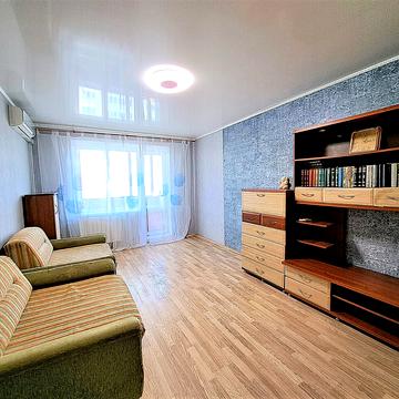 Андрія Мельника вул. (Генерала Тупікова), 11