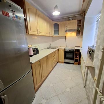 Миколи Міхновського бульв. (Дружби народів), 36