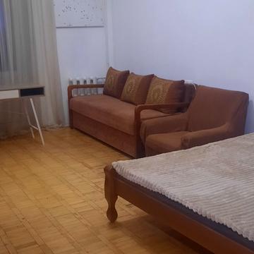 Володимирська вул., 40/2