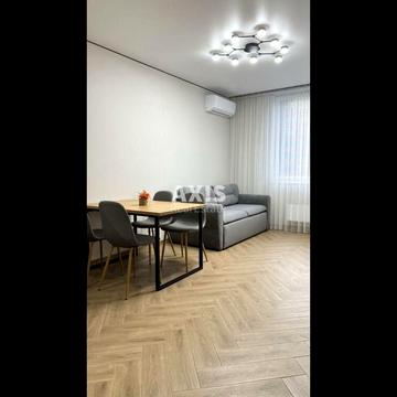 Всеволода Змієнка вул., 34/21