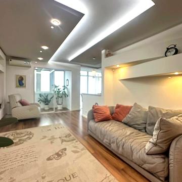 Володимира Івасюка просп. (Героїв Сталінграду), 2-Д