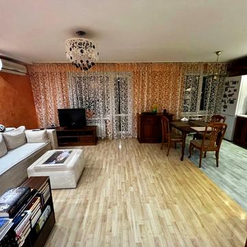 Сімї Ідзиковських вул. (Михайла Мишина), 25