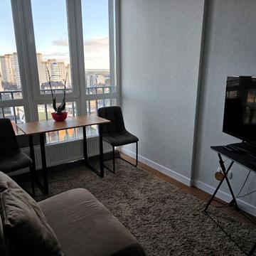 Лесі Українки вул., 3