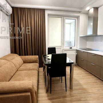 Сергія Данченка вул., 30