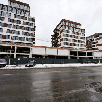 Загорська вул., (Будинок 10)