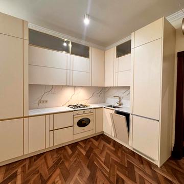 Республіканська вул., 18