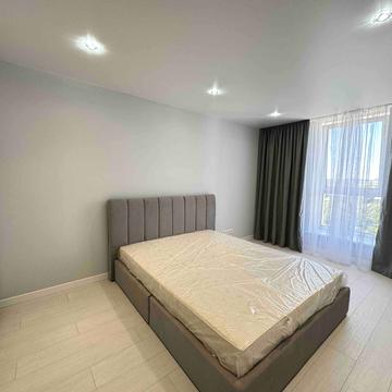 Залізнична вул., 9