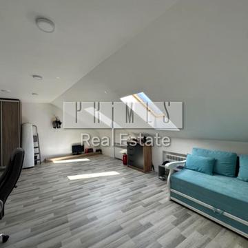 Шкільна вул., 22-А