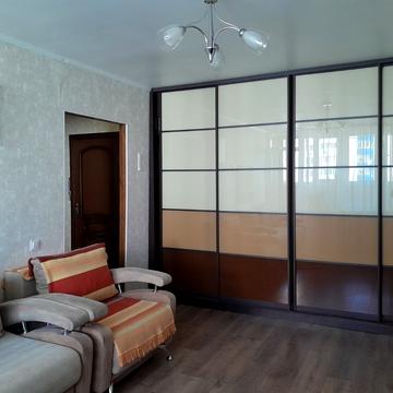 Павла Тичини просп., 6