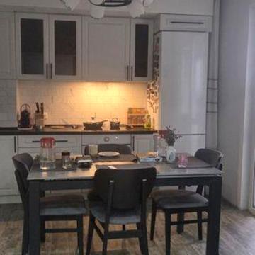 Білицька вул., 18