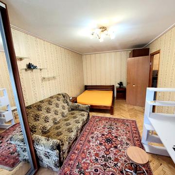 Оріхуватська вул., 8/9