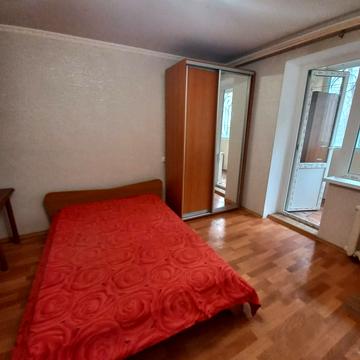 Євгена Чикаленка вул., 59г