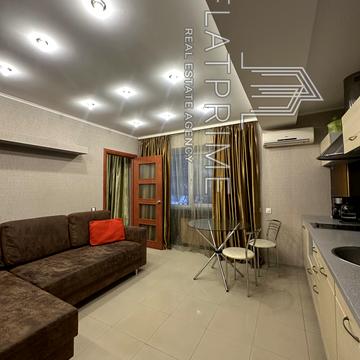 Митрофана Довнар-Запольського вул., 4-А