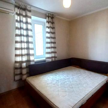 Автозаводська вул., 7а