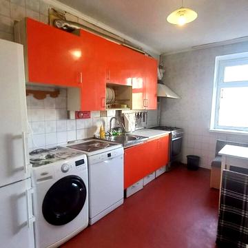 Автозаводська вул., 7а