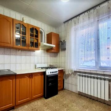 Івана Миколайчука пров., 6