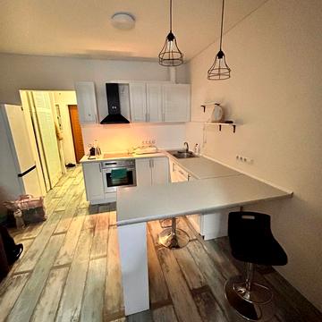 Пономарьова вул., 26 к5