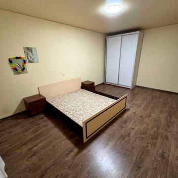 Рубіновий бульв., 12