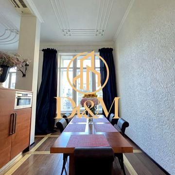 Велика Васильківська вул. (Червоноармійська), 27