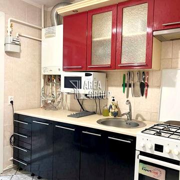 Героїв Небесної Сотні вул. (Червоноармійська), 50