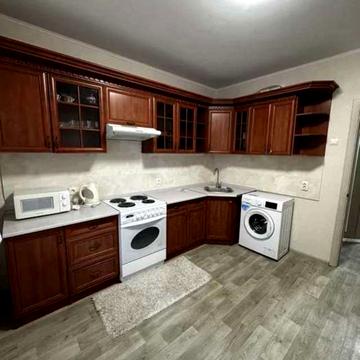 Вишняківська вул., 19/19