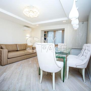 Велика Васильківська вул. (Червоноармійська), 45/17