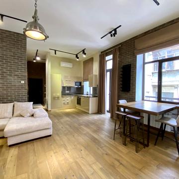 Антоновича вул. (Горького), 24