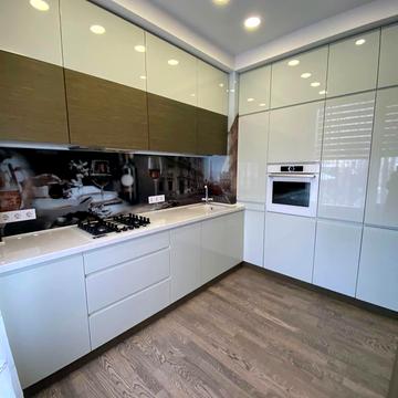 Квітки-Основяненка вул., 14