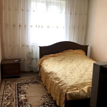 Державності вул., 30