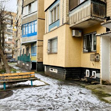 Вечірній бульв., 16