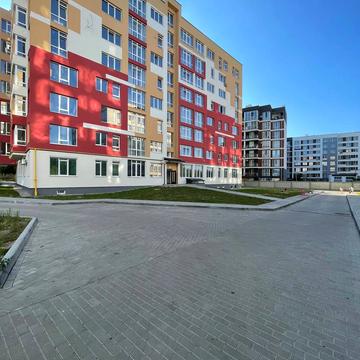 Володимира Великого вул., 5