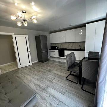 Івана Франка вул., 57