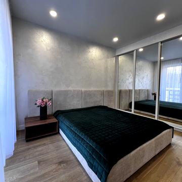 Провулок Революції, 12