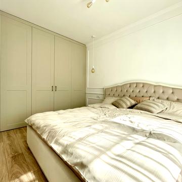 Зарічна вул., 6