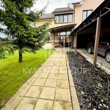 Озерна вул.