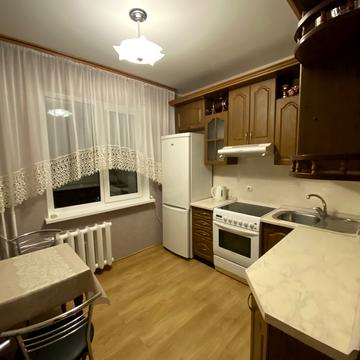 Княжий Затон вул., 2-Б