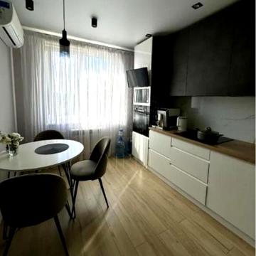 Садовий проїзд, 15 к1