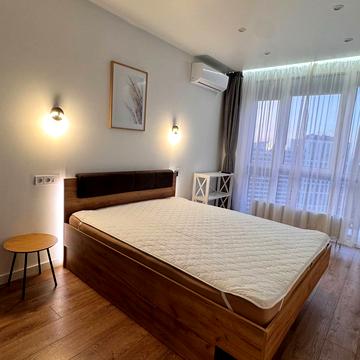 Всеволода Змієнка вул., 21