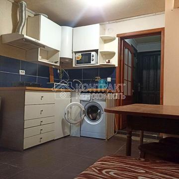 Мовчанівський вїзд, 6