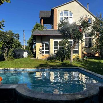 Богдана Хмельницького вул.