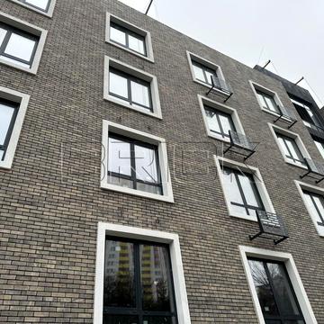 Петра Радченка вул., (Будинок)