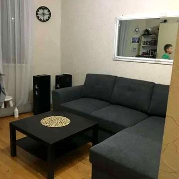 Василя Симоненка вул., 4