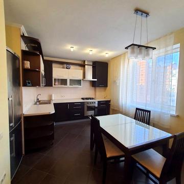 Подільська вул., 171/1