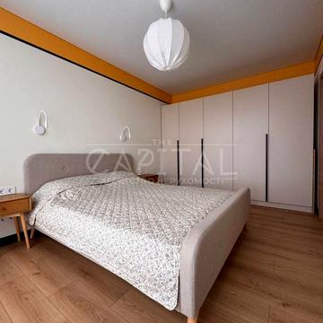 Європейського Союзу просп. (Правди), 49