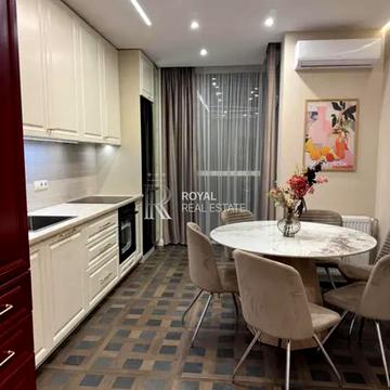 Сімферопольська вул., 7/2